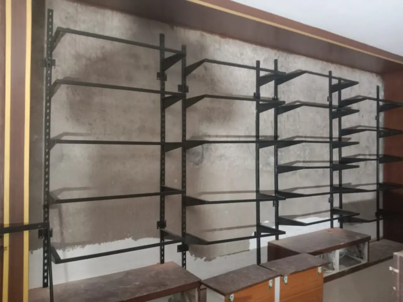 403520563_Apparel racks Installation Baloda, Chhattisgarh2.webp